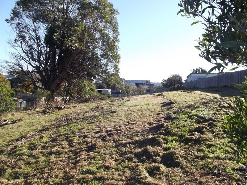 2a Lindsay Parade, St Helens TAS 7216