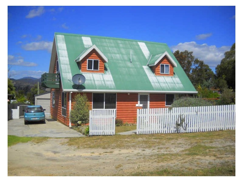 9 Upper Scamander Road, Scamander TAS 7215