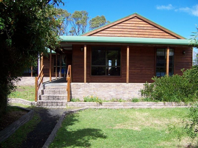 9 Dune Street, Scamander TAS 7215