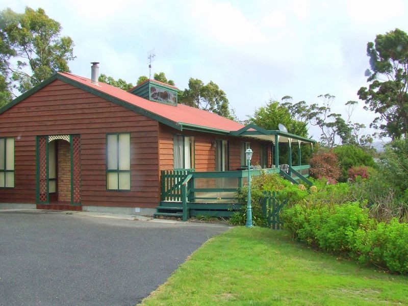 27 Coffey Court, Binalong Bay TAS 7216