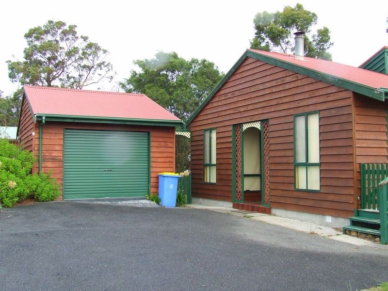 27 Coffey Court, Binalong Bay TAS 7216