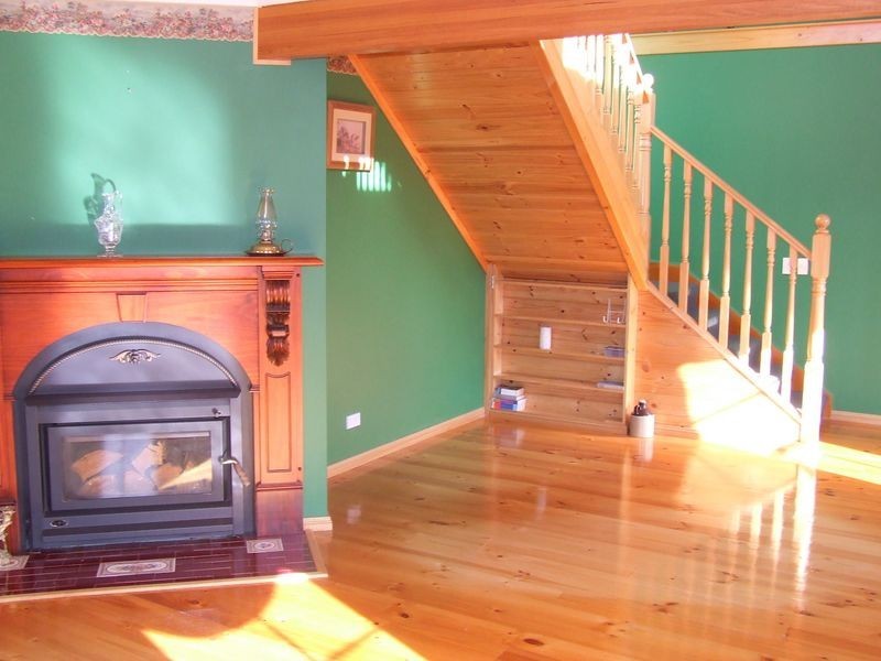 16 Belair Crescent, Beaumaris TAS 7215