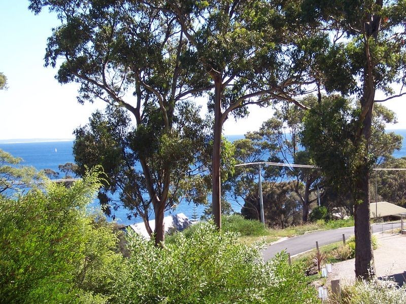 2/21 Beven Heights, Binalong Bay TAS 7216