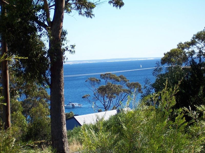 2/21 Beven Heights, Binalong Bay TAS 7216