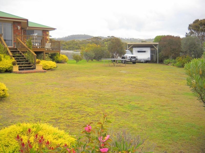 32 Seaview Avenue, Beaumaris TAS 7215