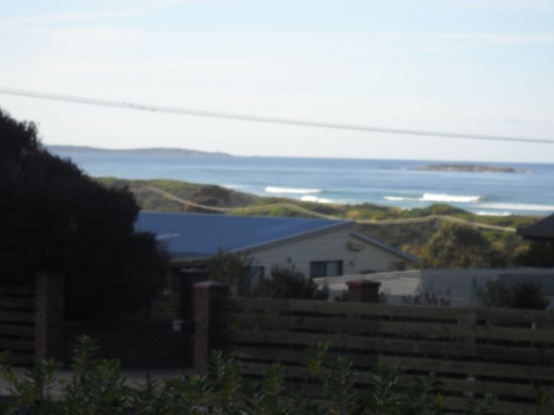 32 Seaview Avenue, Beaumaris TAS 7215