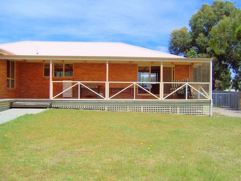 6 Richard Court, Akaroa TAS 7216