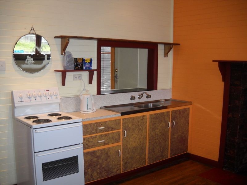 27 Cameron Street, St Marys TAS 7215