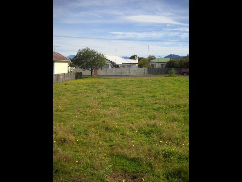 31 Clive Street, St Marys TAS 7215