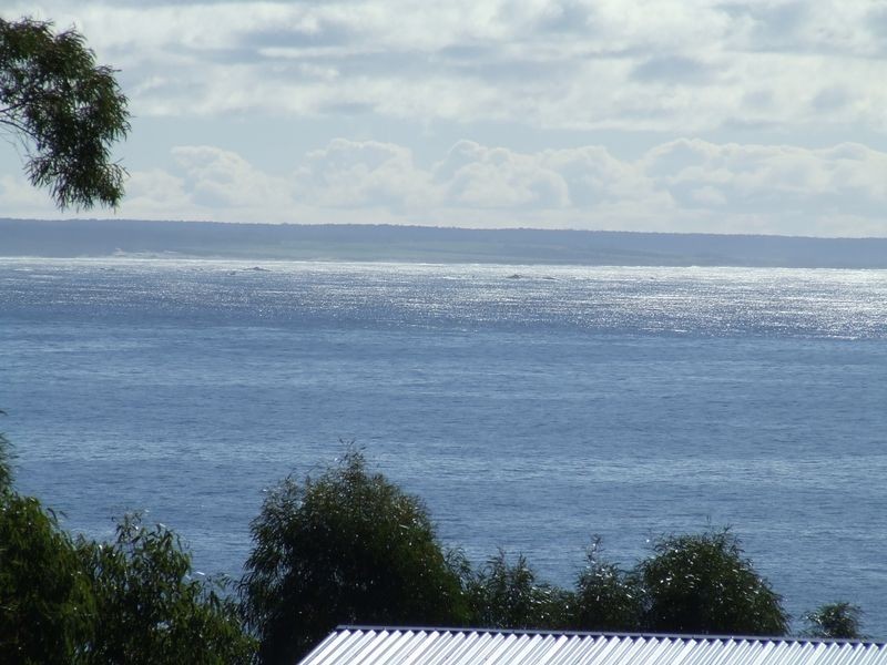 34 Highcrest Avenue, Binalong Bay TAS 7216