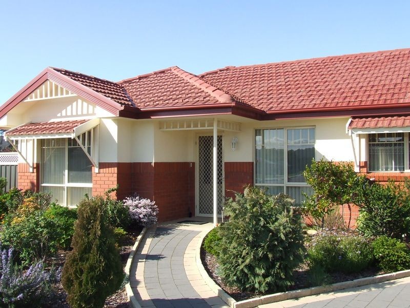 3/14 Doepel place, St Helens TAS 7216