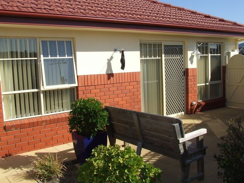 3/14 Doepel place, St Helens TAS 7216