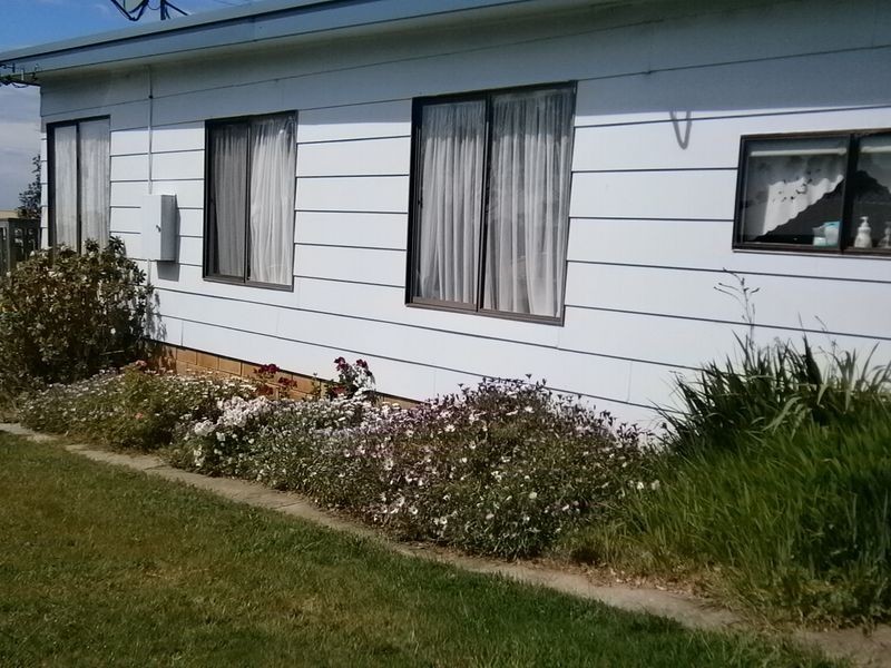 17 Sunbeam Crescent, Beaumaris TAS 7215