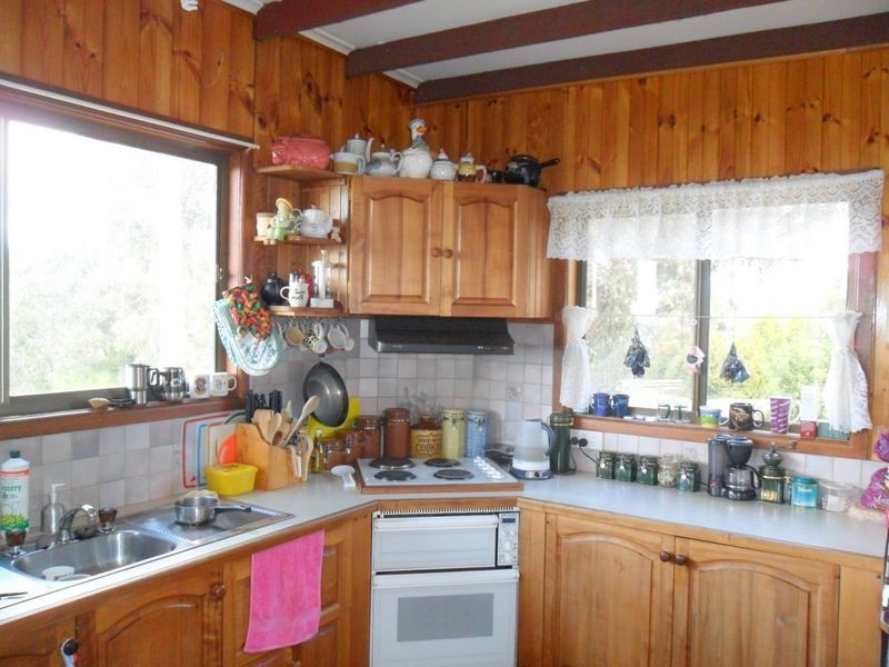 5 Sunbeam Avenue, Beaumaris TAS 7215