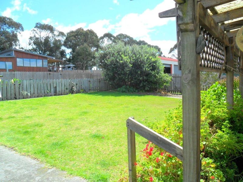 5 Sunbeam Avenue, Beaumaris TAS 7215
