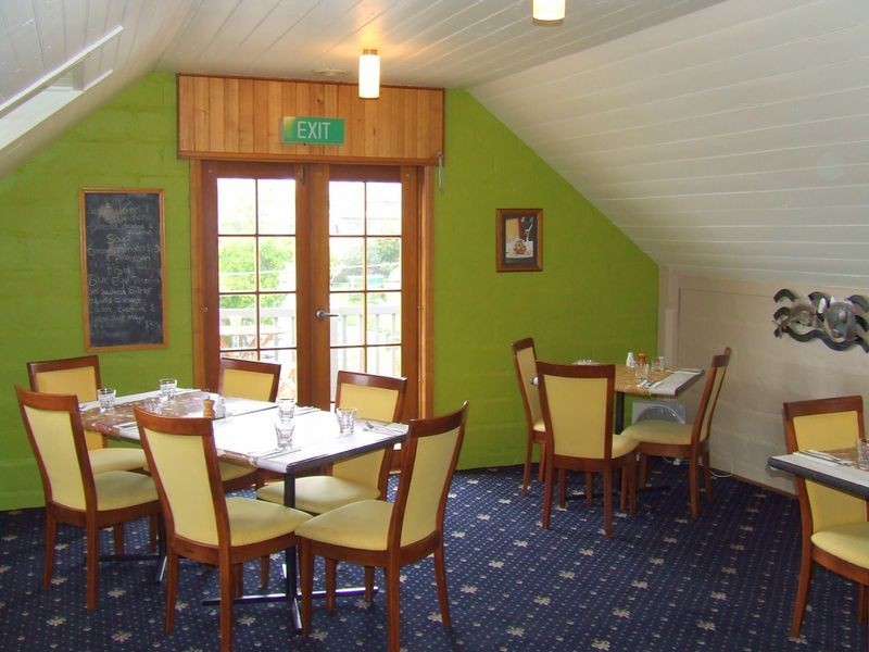 2 Tasman Highway, St Helens TAS 7216