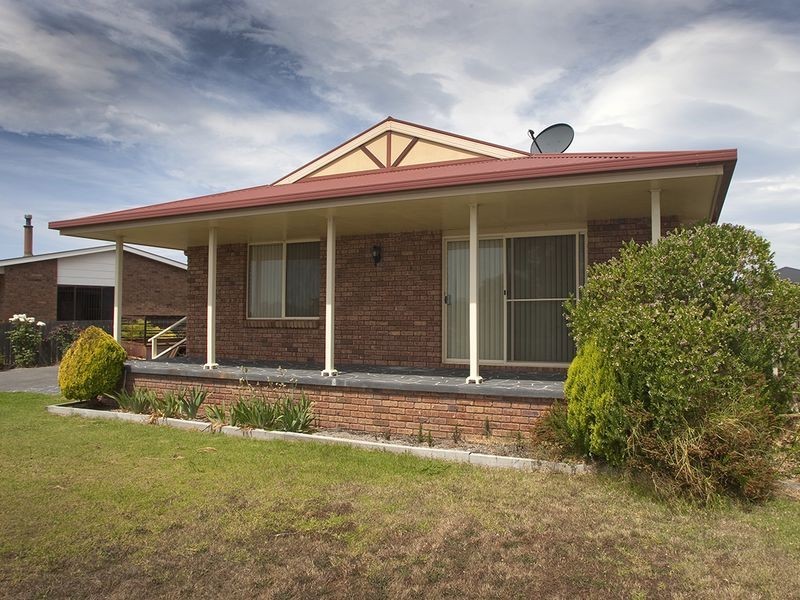 11 Cherrywood Drive, Scamander TAS 7215
