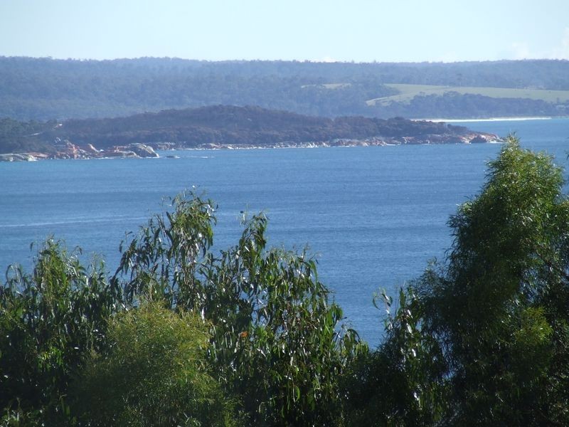 33 Coffey Court, Binalong Bay TAS 7216