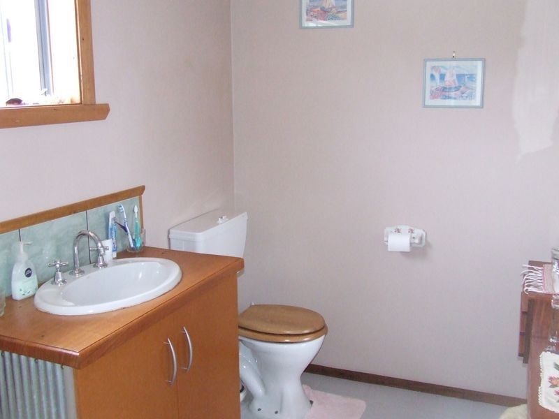 33 Coffey Court, Binalong Bay TAS 7216