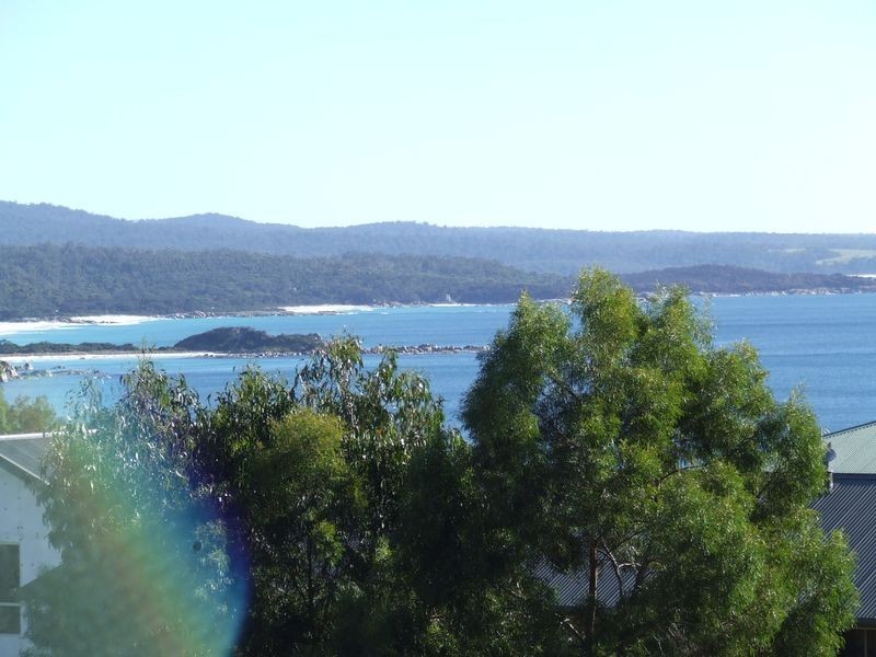 33 Coffey Court, Binalong Bay TAS 7216