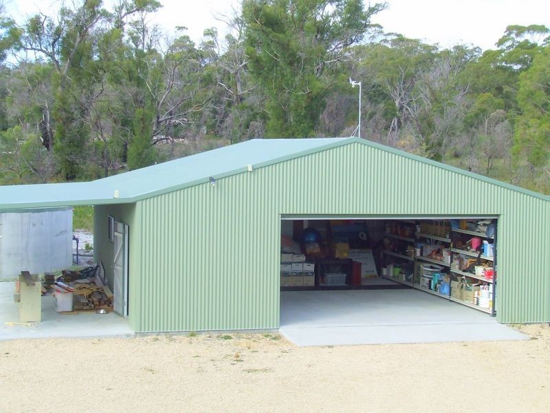 SAAMAYIKA, Binalong Bay TAS 7216