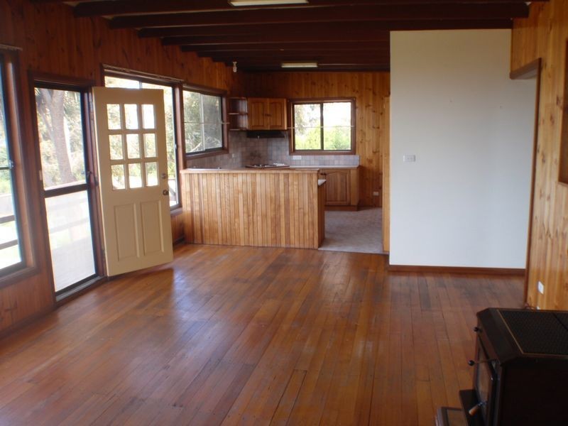 5 Sunbeam Avenue, Beaumaris TAS 7215