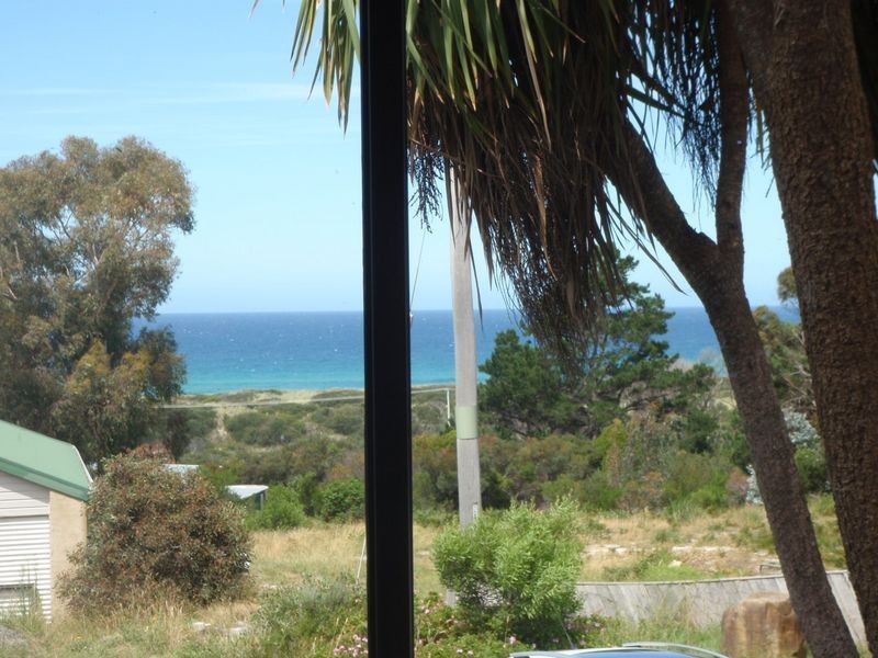5 Sunbeam Avenue, Beaumaris TAS 7215