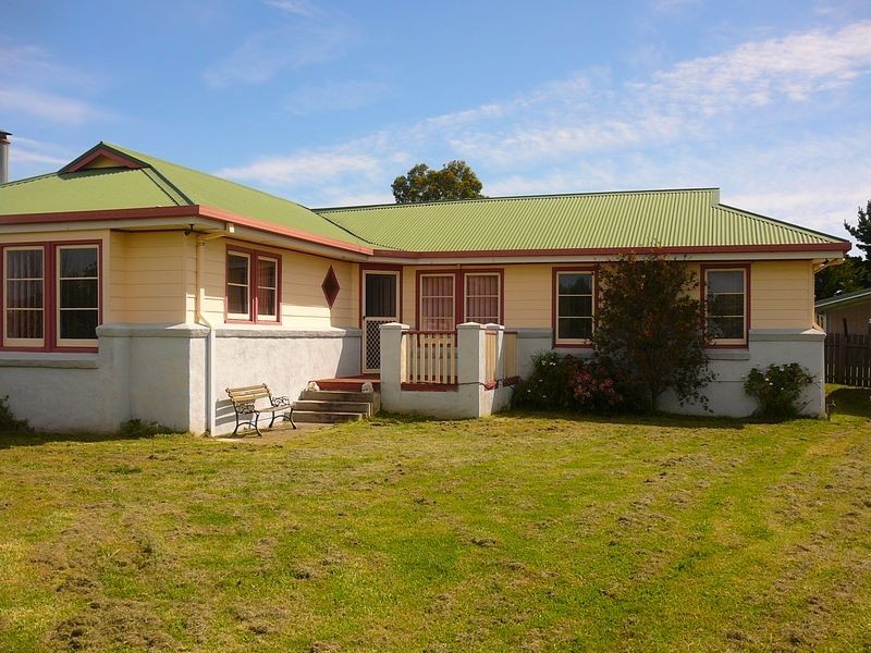 21 Medea Street, St Helens TAS 7216