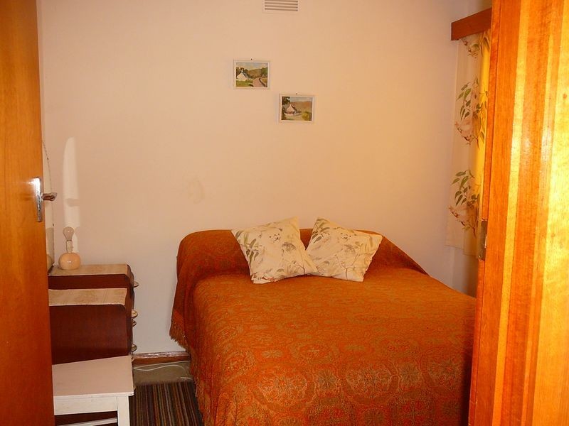 2/2 Doric Grove, St Helens TAS 7216