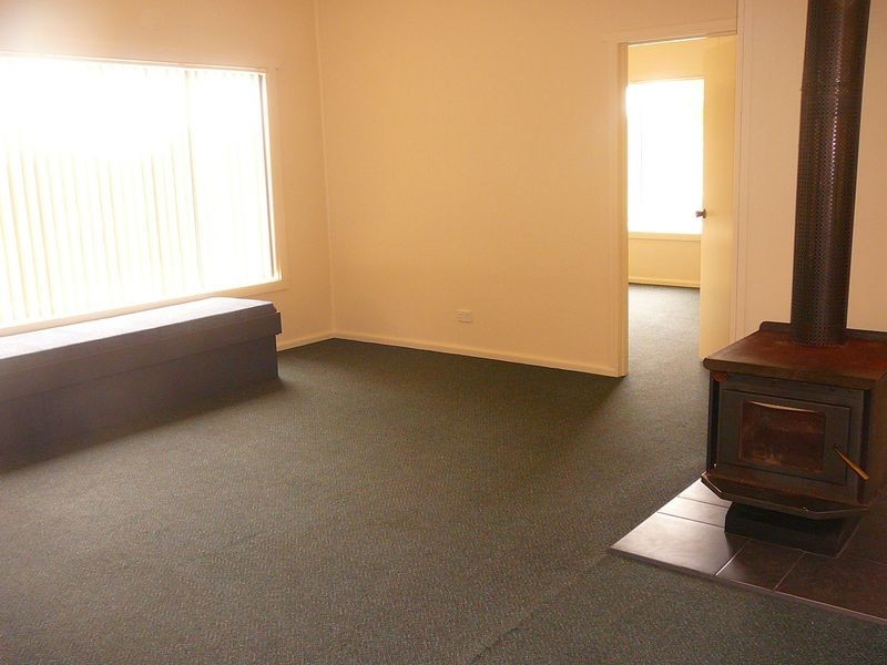 “Mala” 243 Tasman Highway, Beaumaris TAS 7215