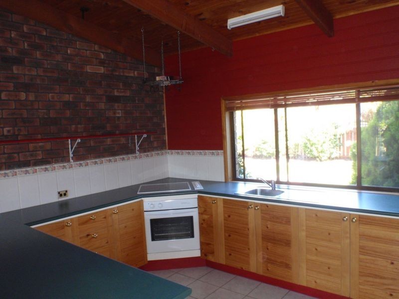 65 Scamander Avenue, Scamander TAS 7215