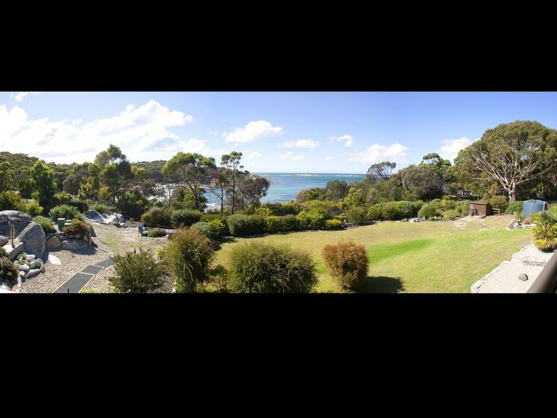 16 Seaton Cove/Gardens Road, Binalong Bay TAS 7216