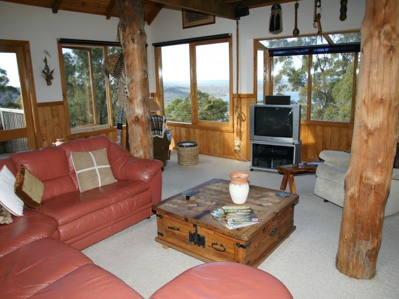 701 Binalong Bay Road, Binalong Bay TAS 7216