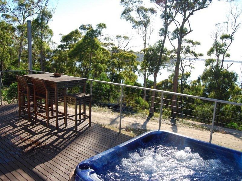 363 Binalong Bay Road, St Helens TAS 7216