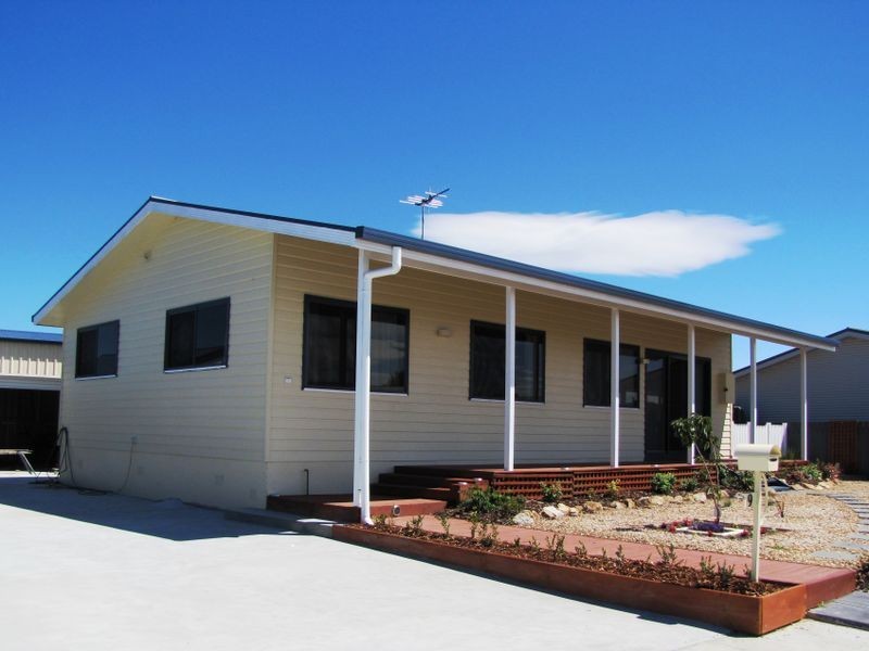 9 Palm Court, St Helens TAS 7216