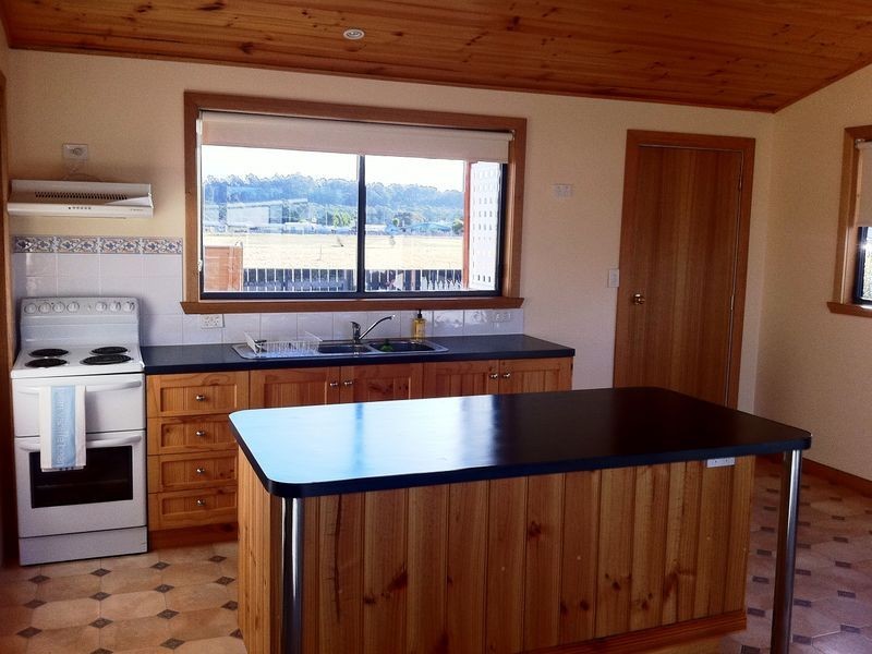 9 Palm Court, St Helens TAS 7216