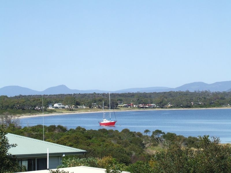 12 Kiama Parade, Akaroa TAS 7216