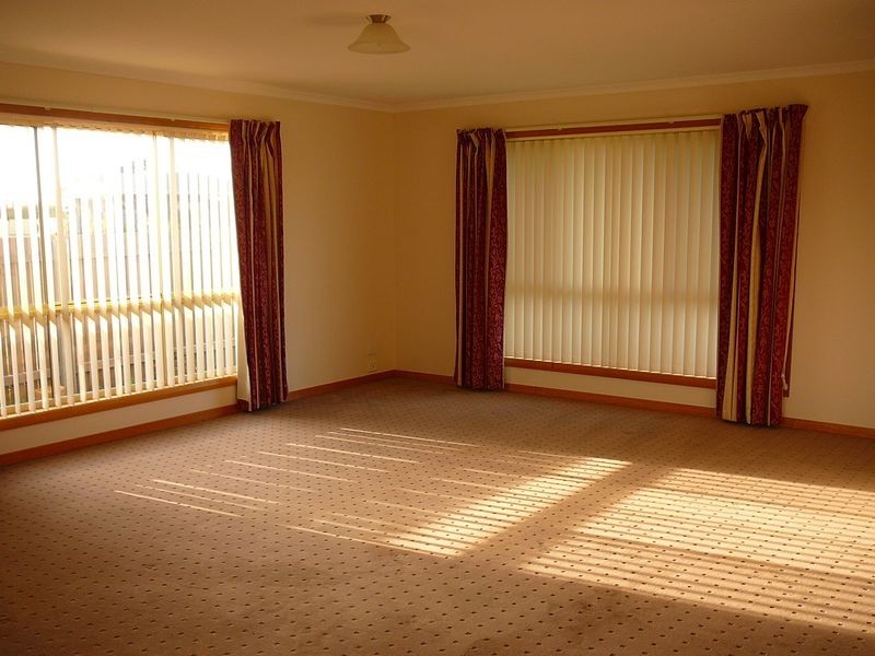 12 Heather Place, St Helens TAS 7216