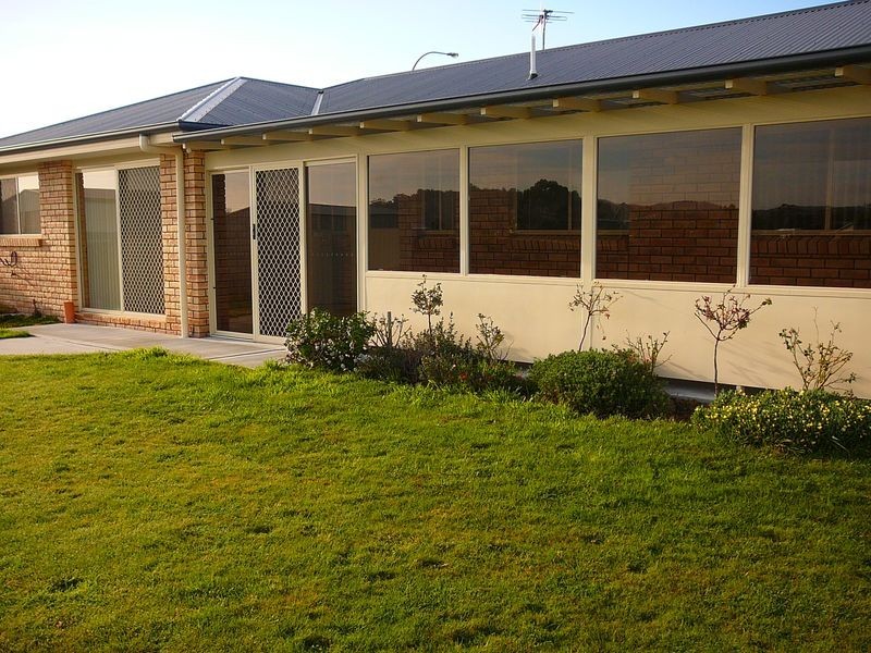 12 Heather Place, St Helens TAS 7216