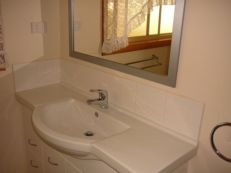 12 Heather Place, St Helens TAS 7216