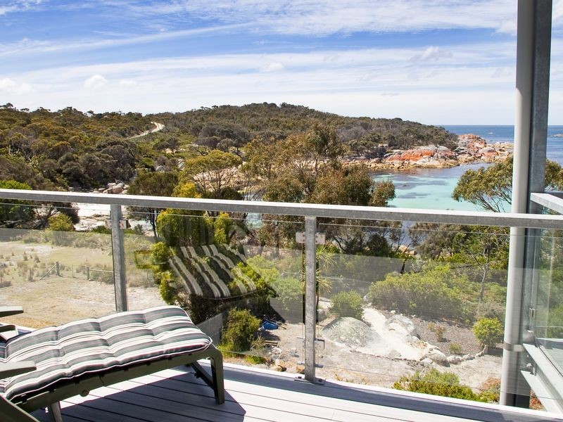 16A Seatons Cove Road, Binalong Bay TAS 7216
