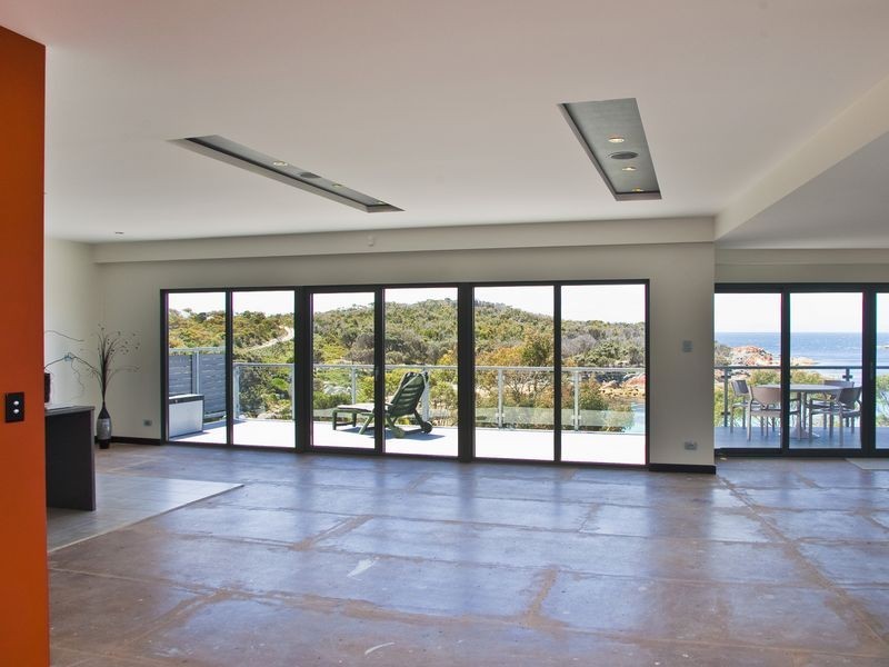 16A Seatons Cove Road, Binalong Bay TAS 7216