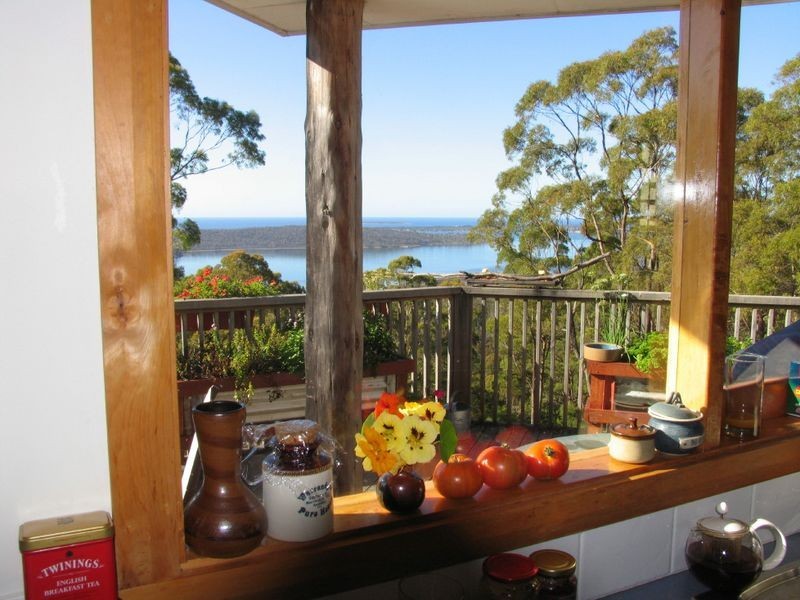 701 Binalong Bay Road, St Helens TAS 7216