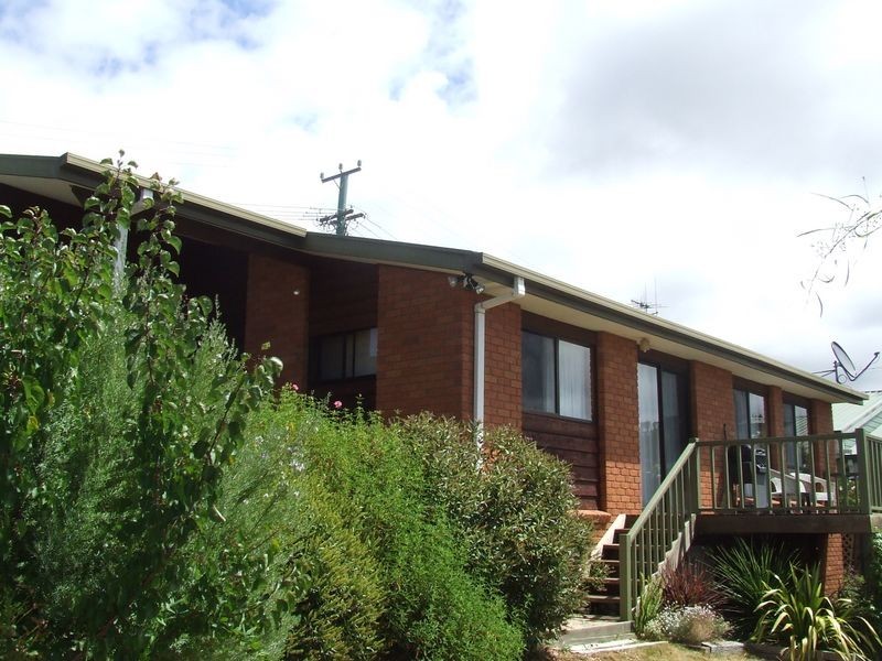 2 Cobrooga Drive, St Helens TAS 7216