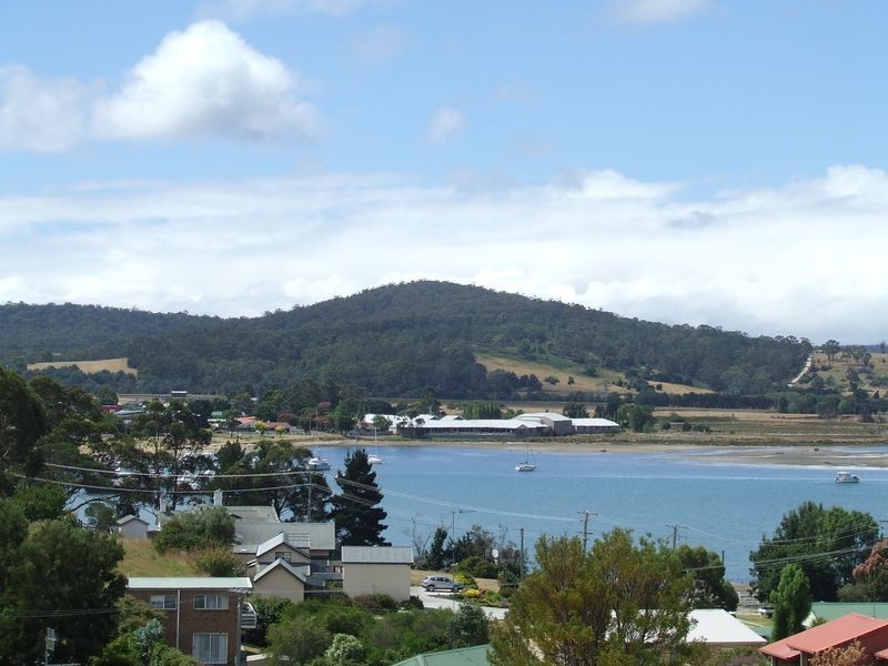 2 Cobrooga Drive, St Helens TAS 7216