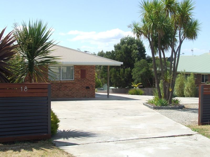 18 Cherrywood Drive, Scamander TAS 7215