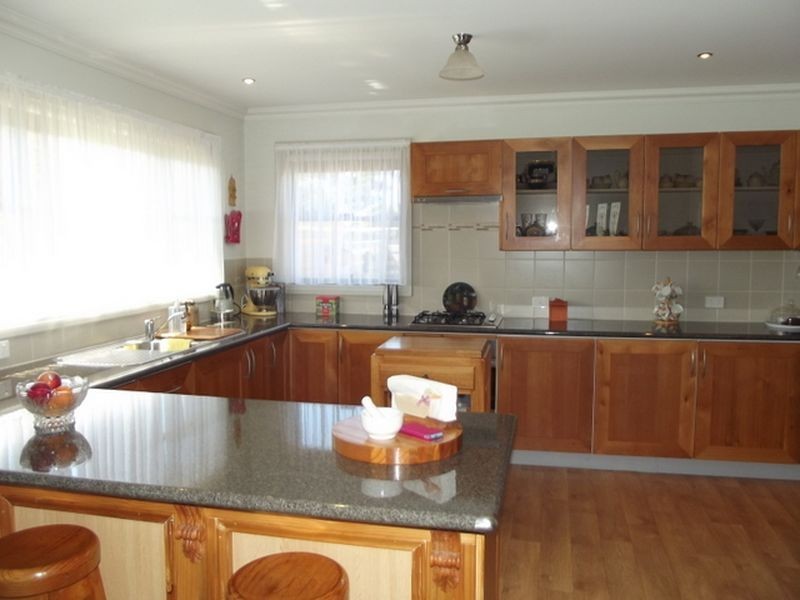 9 Heather Place, St Helens TAS 7216