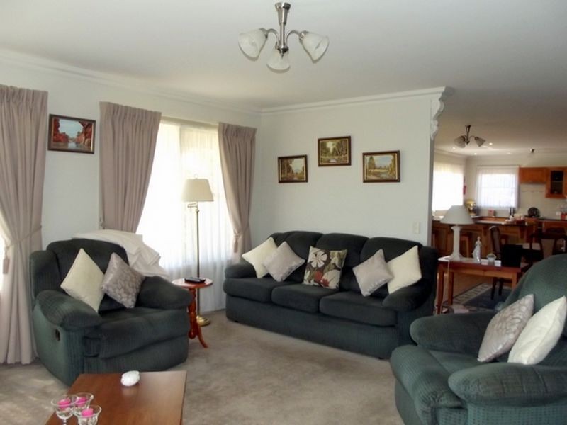 9 Heather Place, St Helens TAS 7216