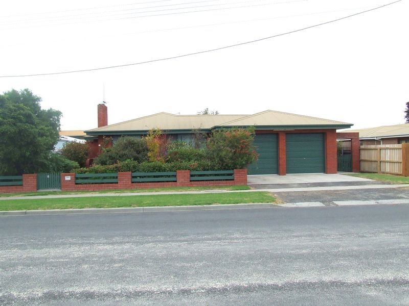 8 Groom Street, St Helens TAS 7216
