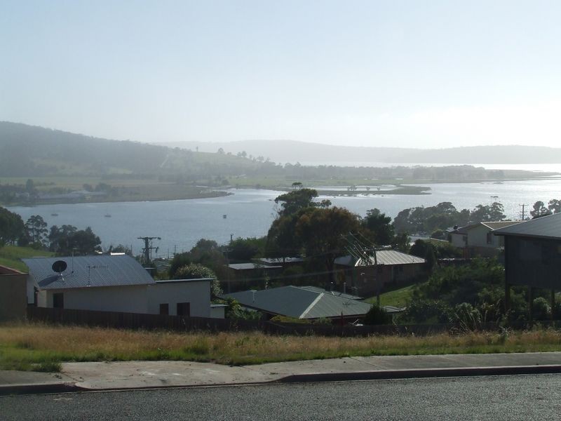 9 Douglas Court, St Helens TAS 7216